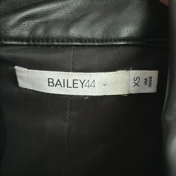 Bailey 44 Black collared Shirt Dress with snap buttons - Picture 2 of 13